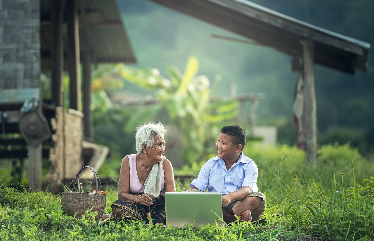Grandmother, kids, laptop — Top Tips for Watching Soccer on Totalsportek
